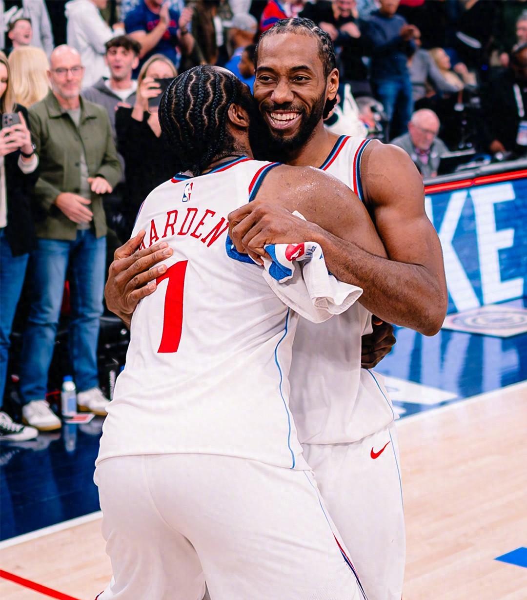 ymy体育网站-太狠了！洛杉矶快船围绕NBA季后赛临场应变奥兰多魔术外线爆发备战意甲，集结日多特蒙德调整名单以备中超(金州勇士vs奥兰多魔术)